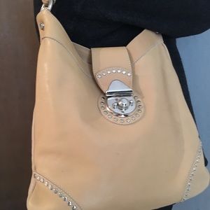 Tan Francesco Biasia Hobo shoulder strap handgag